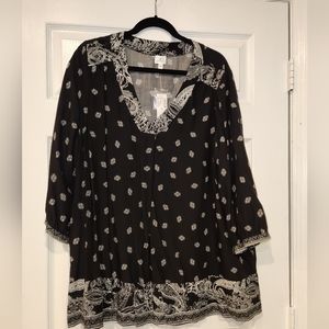 Dress Barn Black & White Tunic